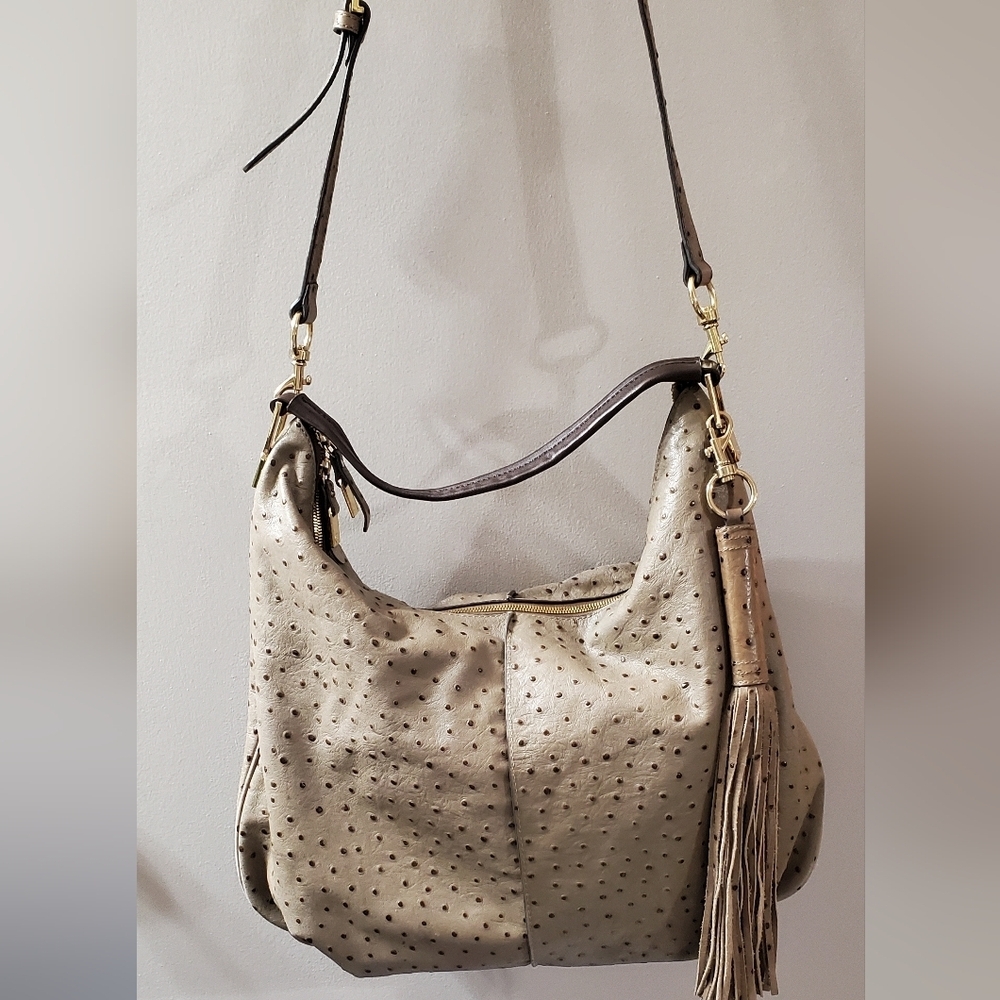 Gilli  Ostrich Textured 100% Leather Beige Hobo Bag With Adjustable Strap.